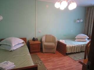 Гостиница Светлица Удомля Номер с 2 односпальными кроватями (удобства на этаже)-3